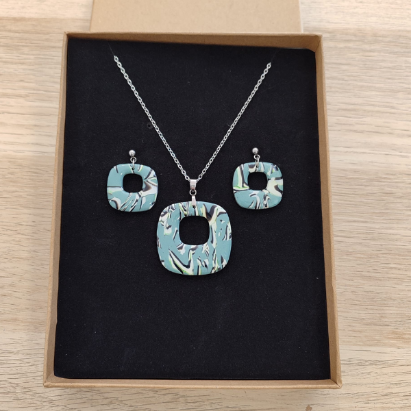 Conjunto 739